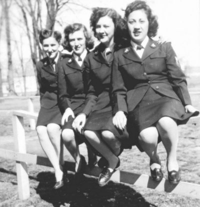 ?, Betty Maxwell, Jean Batson, Rose Biohep